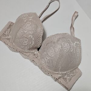 Lace Push-Up Bra - Light Lavendar Underwire Size 36B
